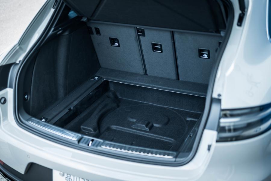 Багажник Porsche Macan S (95B) 2019 года  (JP) (фото 7 из 16)
